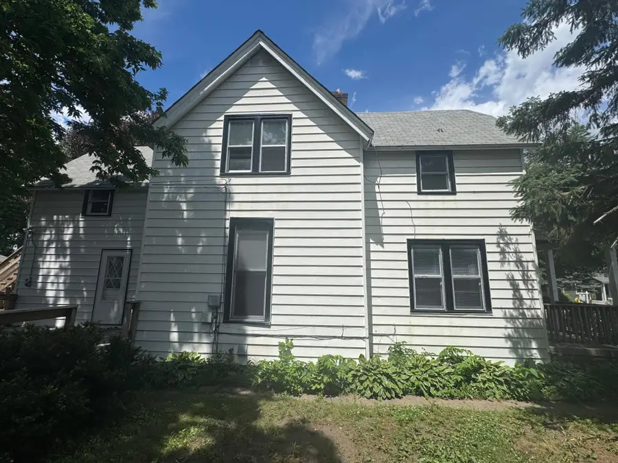 128 4th Avenue S, South Saint Paul, MN 55075 - #2