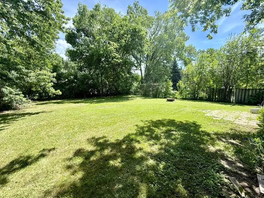 308 17th Street Nw, Willmar, MN 56201 - #2