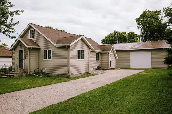 403 Main Street E, Cavalier, ND 58220
