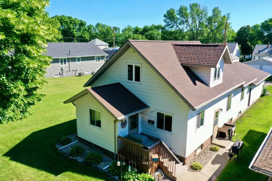 218 1st Street Ne, Clara City, MN 56222 - #2