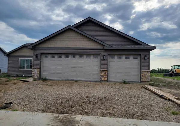 1363 Cullen Street, Saint Peter, MN 56082