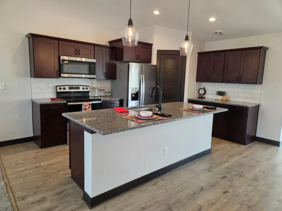 1363 Cullen Street, Saint Peter, MN 56082 - #3