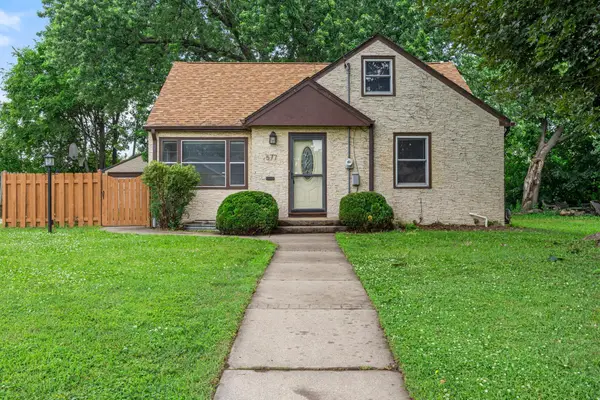 577 38th Avenue Ne, Minneapolis, MN 55421