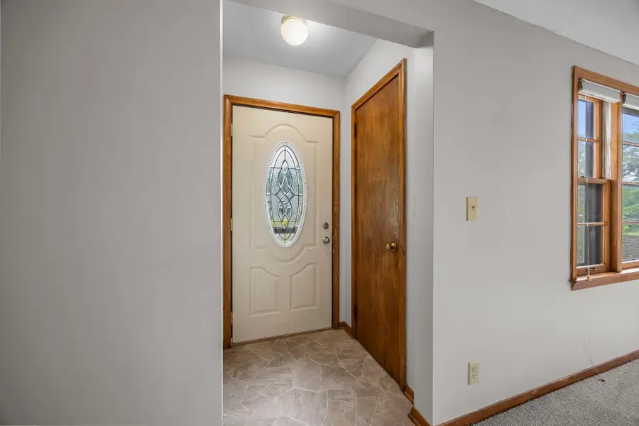 577 38th Avenue Ne, Minneapolis, MN 55421 - #2
