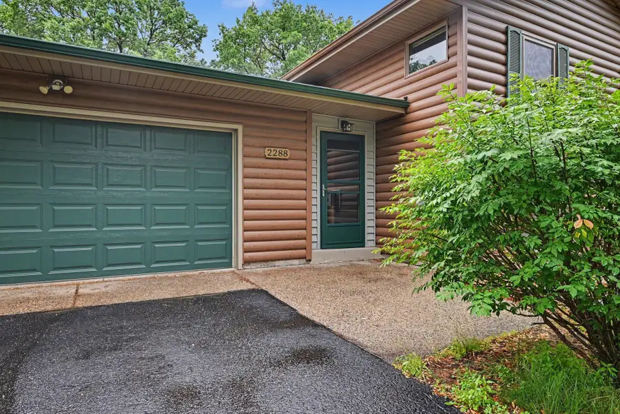 2288 Phylis Court E, Saint Paul, MN 55119 - #3