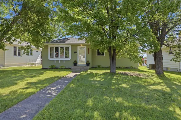 3926 3rd Avenue E, Hibbing, MN 55746