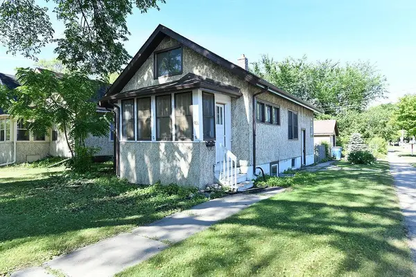 901 5th Street S, Moorhead, MN 56560
