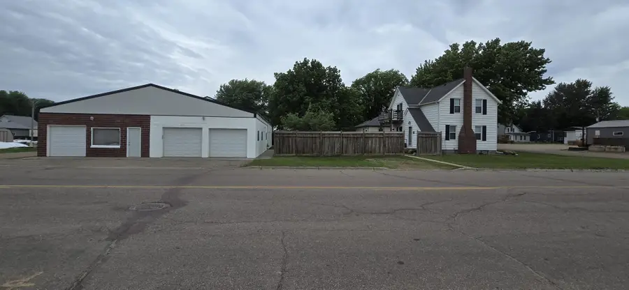 101 Wilson Street, Springfield, MN 56087 - #3