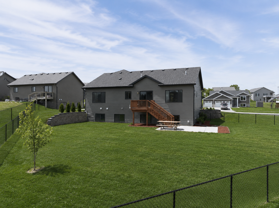 727 Towne Drive Ne, Byron, MN 55920 - #2