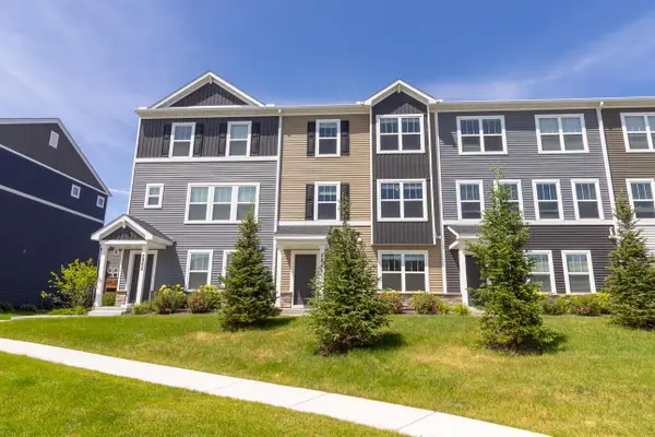 5860 156th Street W, Saint Paul, MN 55124