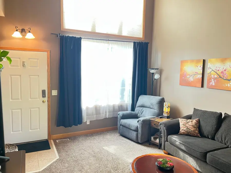 9174 Overlook Lane, Monticello, MN 55362 - #3