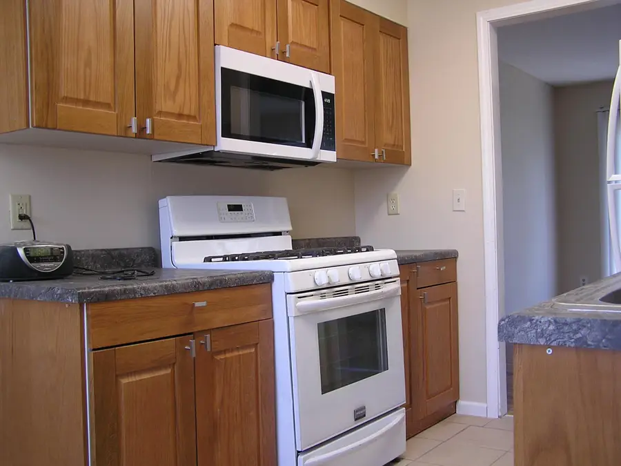 2041 103rd Avenue Nw, Coon Rapids, MN 55433 - #2