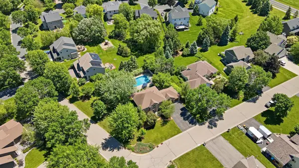 8511 Cedar Court, Victoria, MN 55386
