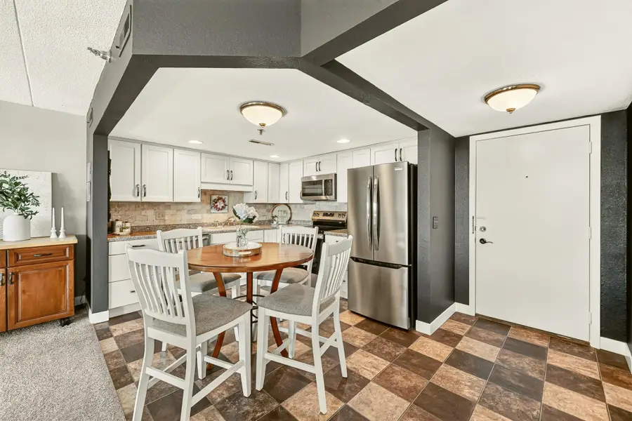 625 19th Street Nw #802, Rochester, MN 55901 - #2