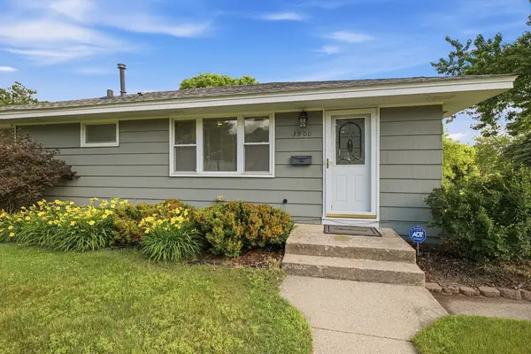 3900 W 113th Street, Bloomington, MN 55437