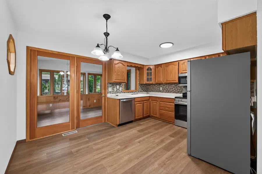321 Hugo Street Ne, Fridley, MN 55432 - #3
