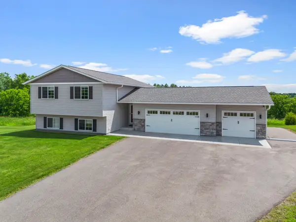 48089 Autumn Court, Stanchfield, MN 55080