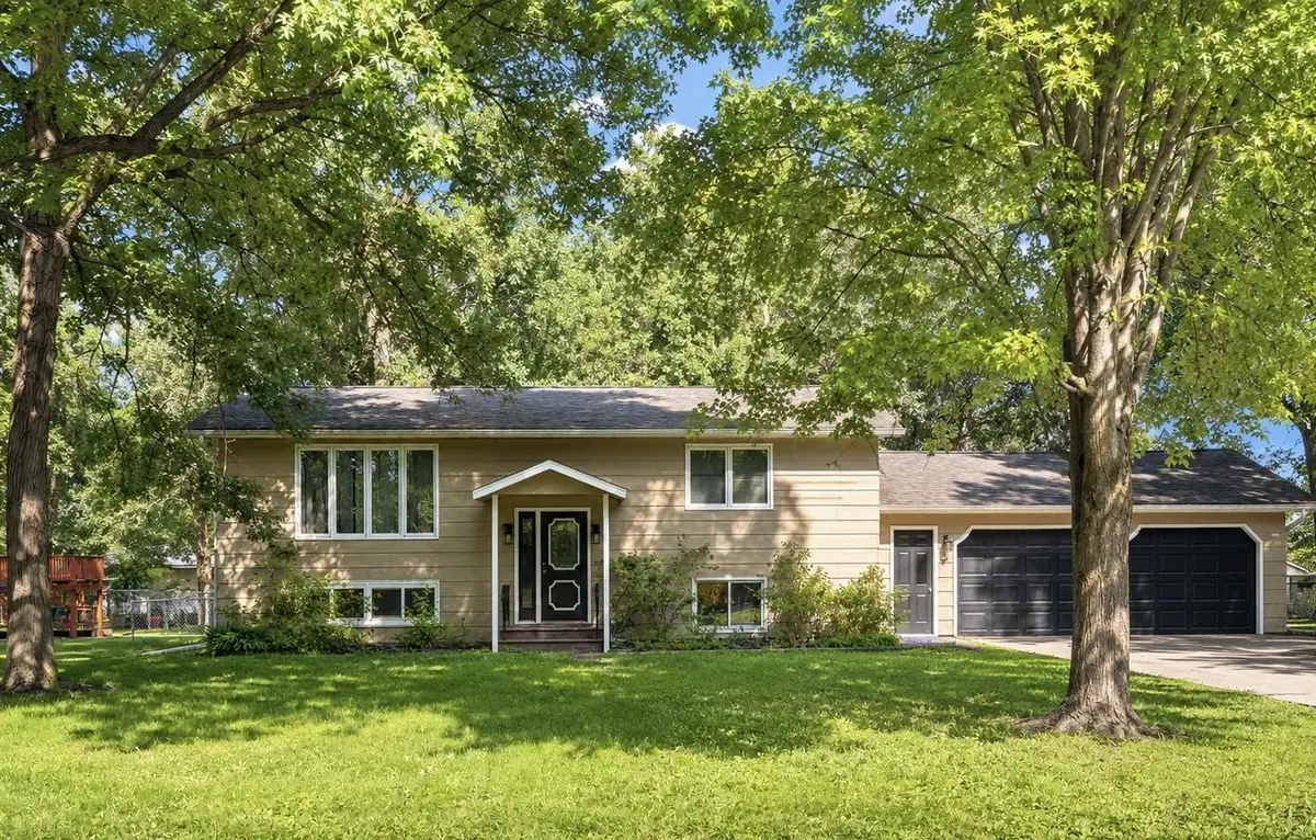 1115 11th Street Sw, Little Falls, MN 56345 - #1
