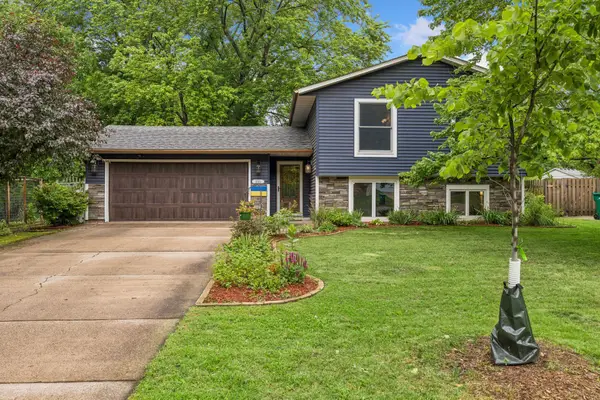 220 Edgewood Avenue, Stillwater, MN 55082