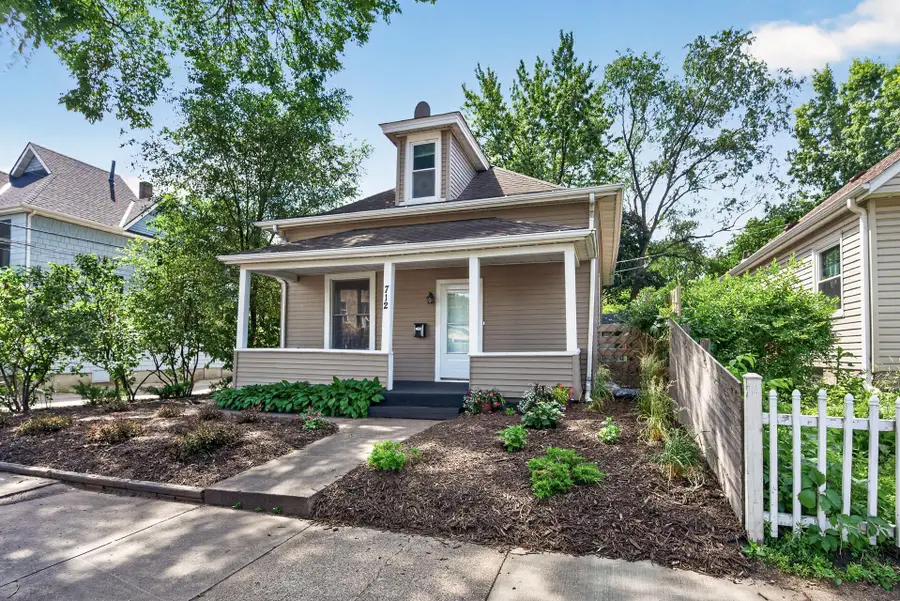 712 24th Avenue Ne, Minneapolis, MN 55418 - #2