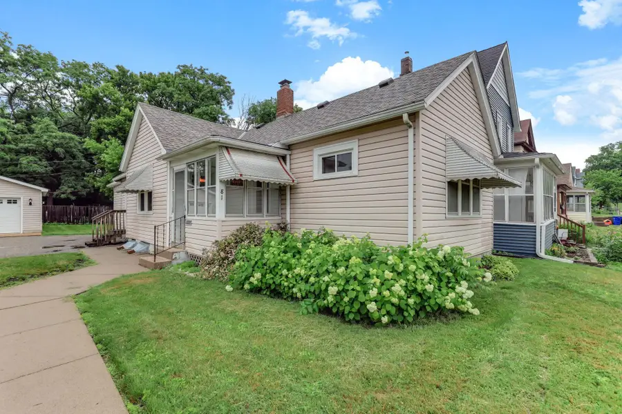 81 Manitoba Avenue, Saint Paul, MN 55117 - #2