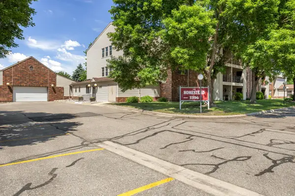 3306 Village Green Boulevard #306, Moorhead, MN 56560