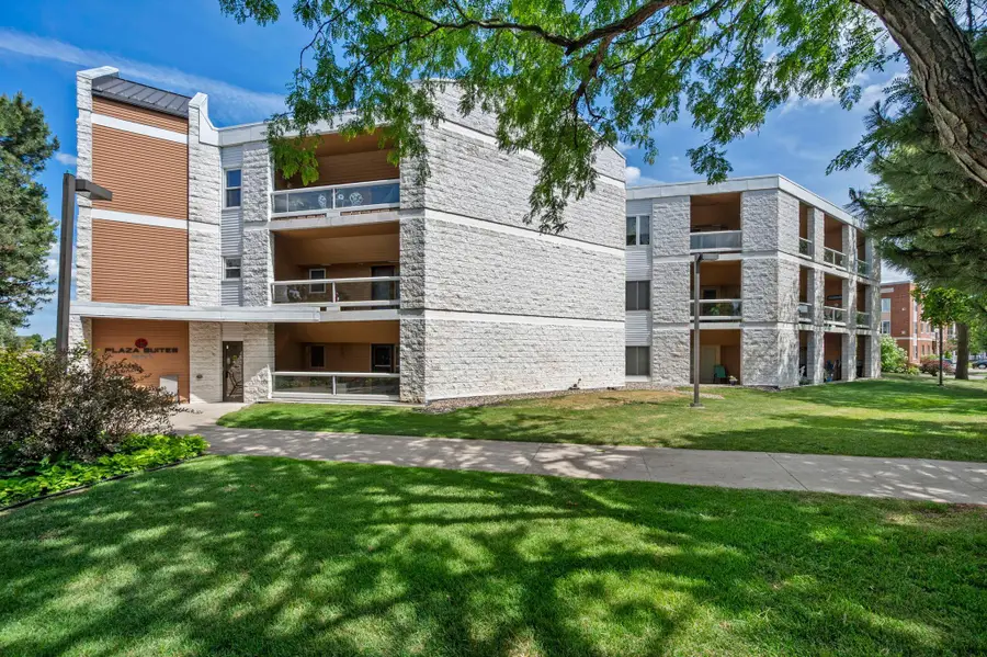 14575 Burma Avenue W #303, Rosemount, MN 55068 - #2