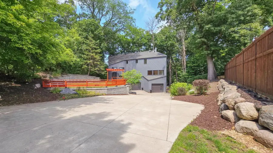 14717 Minnehaha Place, Wayzata, MN 55391 - #2