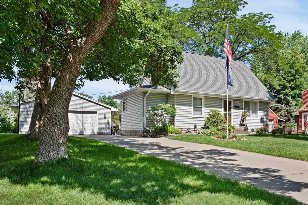 11240 Norway Street Nw, Coon Rapids, MN 55448 - #1
