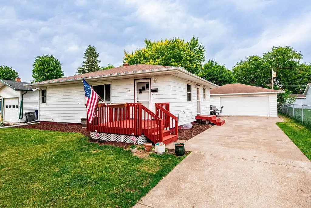 808 15th Street N, Moorhead, MN 56560 - #1