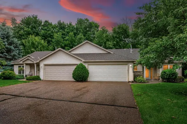 10868 Woodland Drive, Chisago City, MN 55013