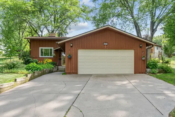 6041 Sumter Place N, Minneapolis, MN 55428