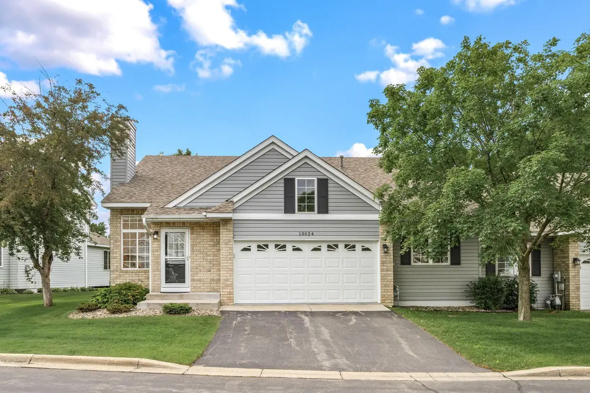 13024 Garrett Lane, Apple Valley, MN 55124 - #1