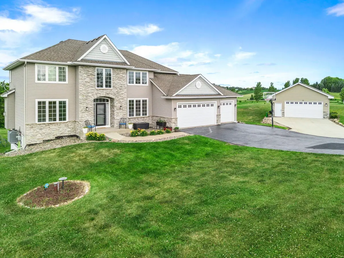 24678 Churchview Circle, New Prague, MN 56071 - #1