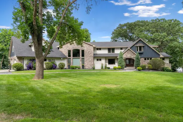 25701 Willow Lane, New Prague, MN 56071