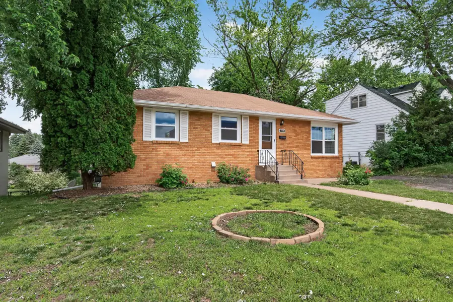 725 49th Avenue Ne, Minneapolis, MN 55421 - #3