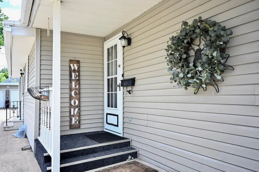 557 E 2nd Street, Winona, MN 55987 - #2
