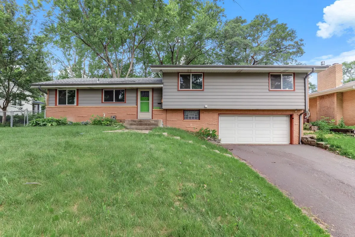 3837 Georgia Avenue N, Crystal, MN 55427 - #1