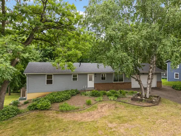 18993 Jordan Trail, Lakeville, MN 55044
