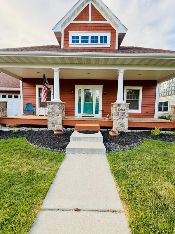 11662 Laketowne View, Albertville, MN 55301