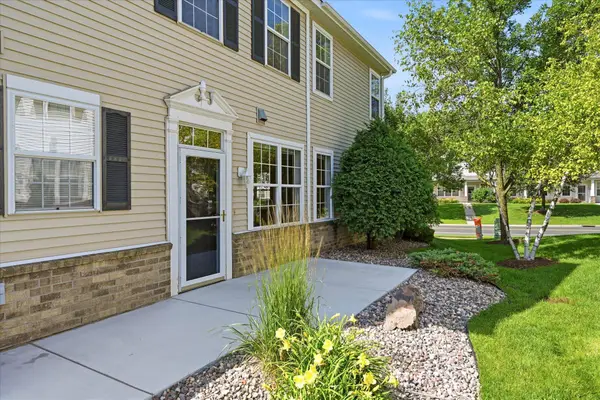 4873 Boatman Lane #6801, Inver Grove Heights, MN 55076