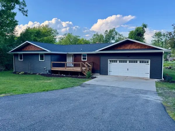 6020 Shady Lane Ne, Bemidji, MN 56601
