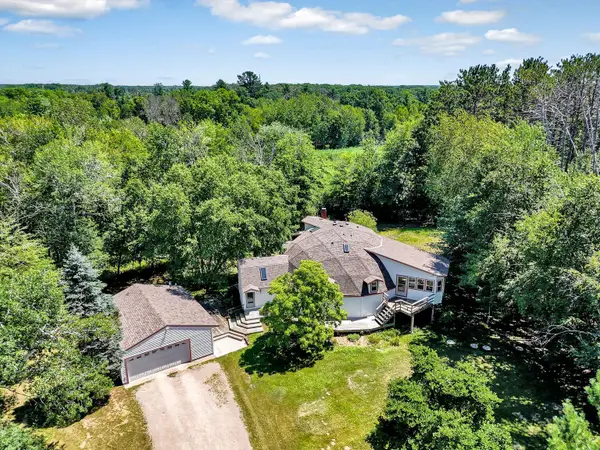22513 Sunrise Road Ne, Stacy, MN 55079