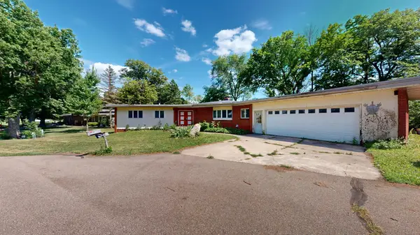 118 Arrowhead Road, Emmons, MN 56029