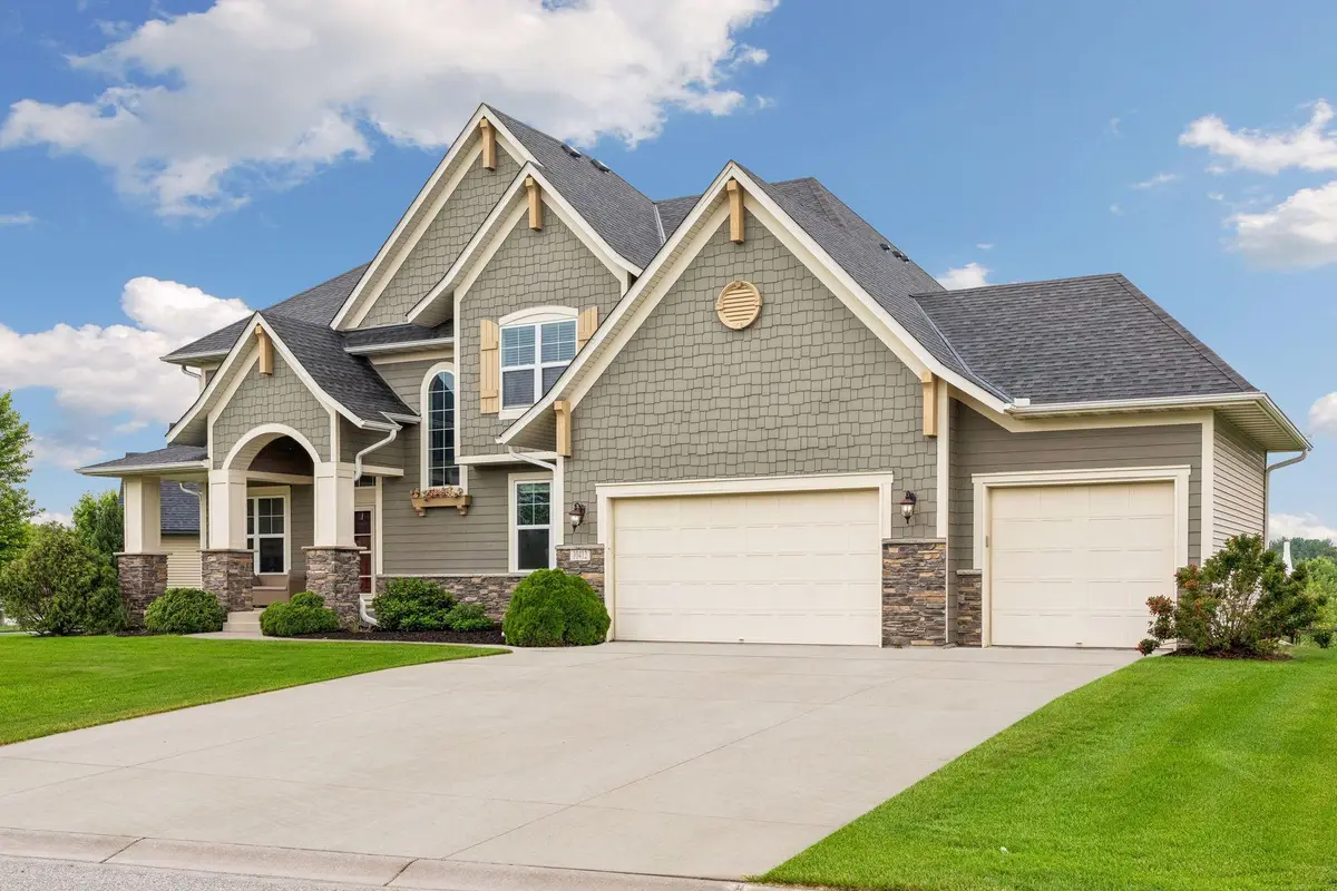 10412 Oregon Avenue N, Brooklyn Park, MN 55445 - #1