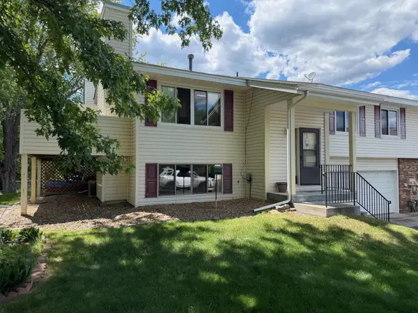 3836 Laurel Court, Saint Paul, MN 55122
