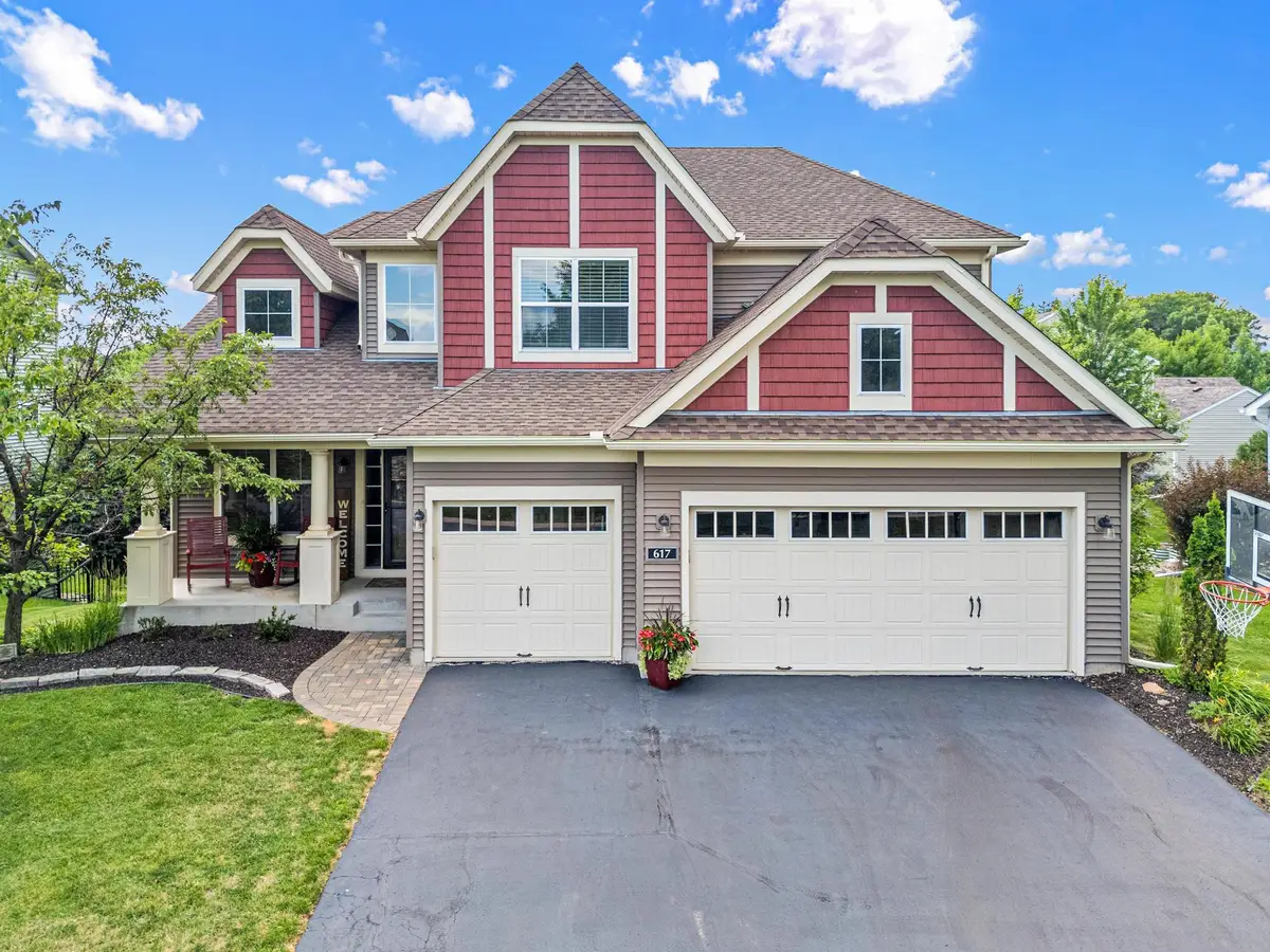 617 Eastgate Parkway, Mahtomedi, MN 55115 - #1