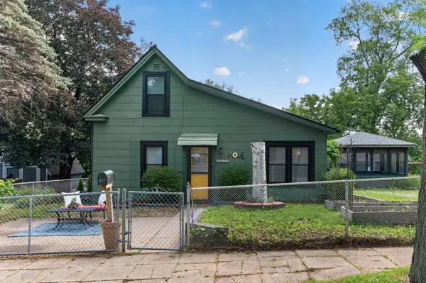 517 Sidney Street E, Saint Paul, MN 55107