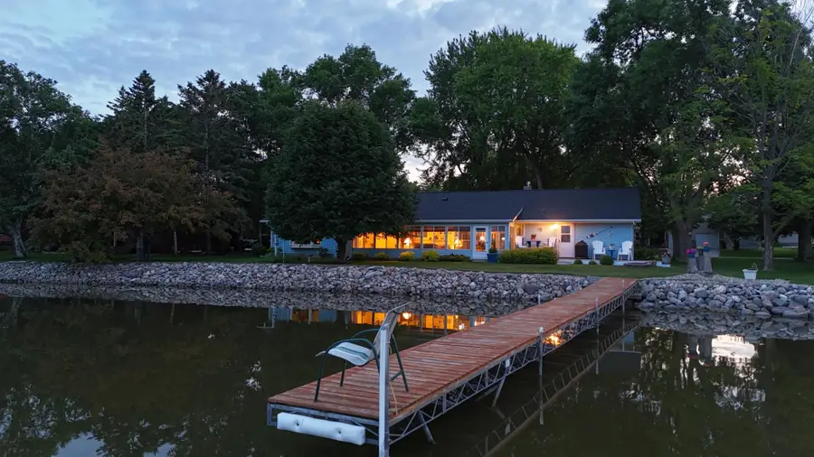2305 NE Country Club Dr, Willmar, MN 56201 - #3