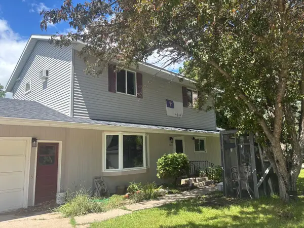 1421 Vista Lane, Willmar, MN 56201
